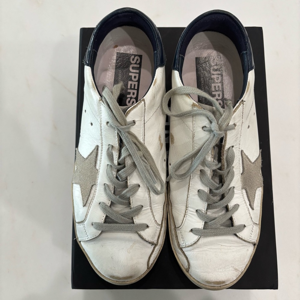 Golden Goose SuperStar GGDB/SSTAR White Gray Athletic Shoes Great condition Sz39 - Picture 2 of 13